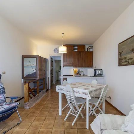 Terrazzo Sul Mare By Interhome